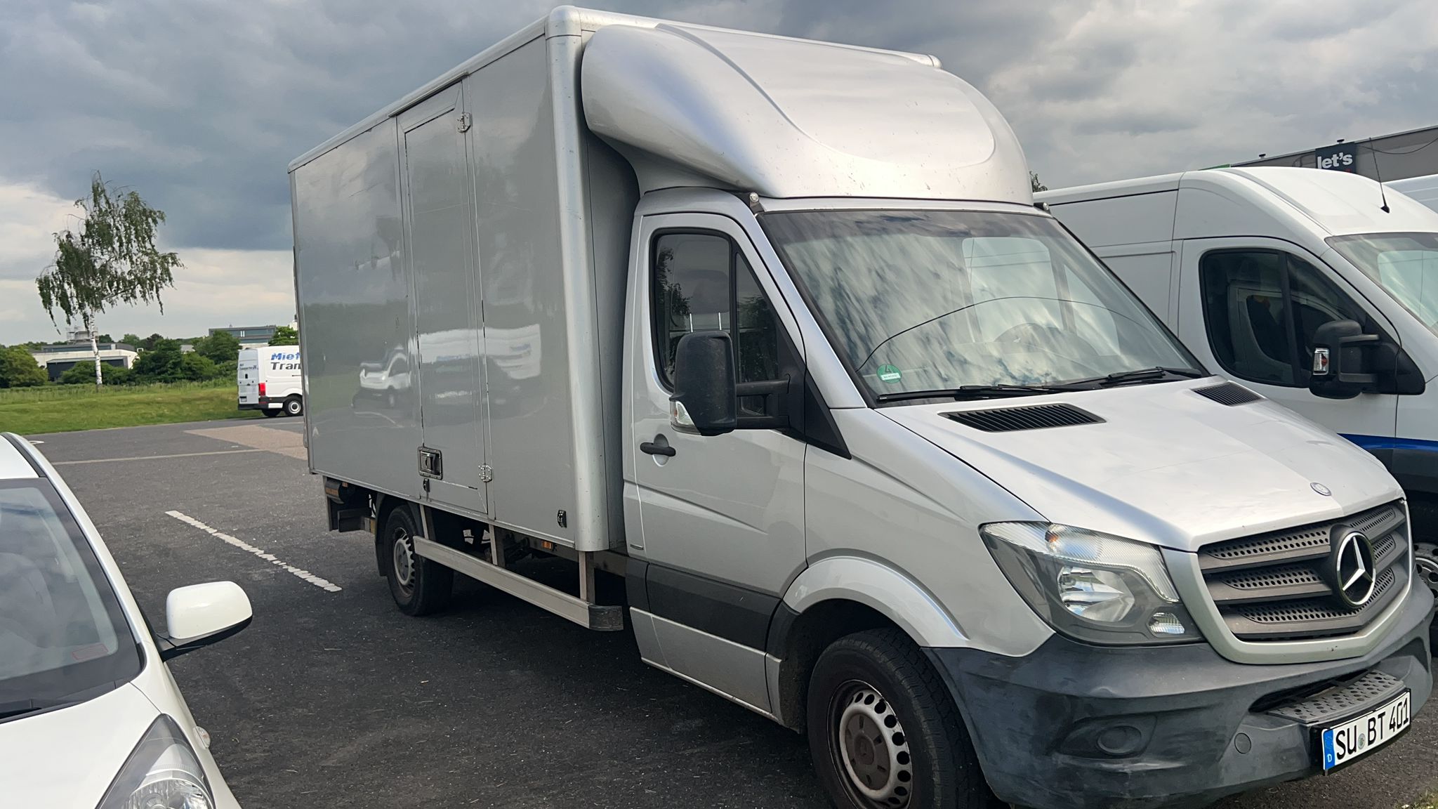 3,5 Tonner mit Hebebühne